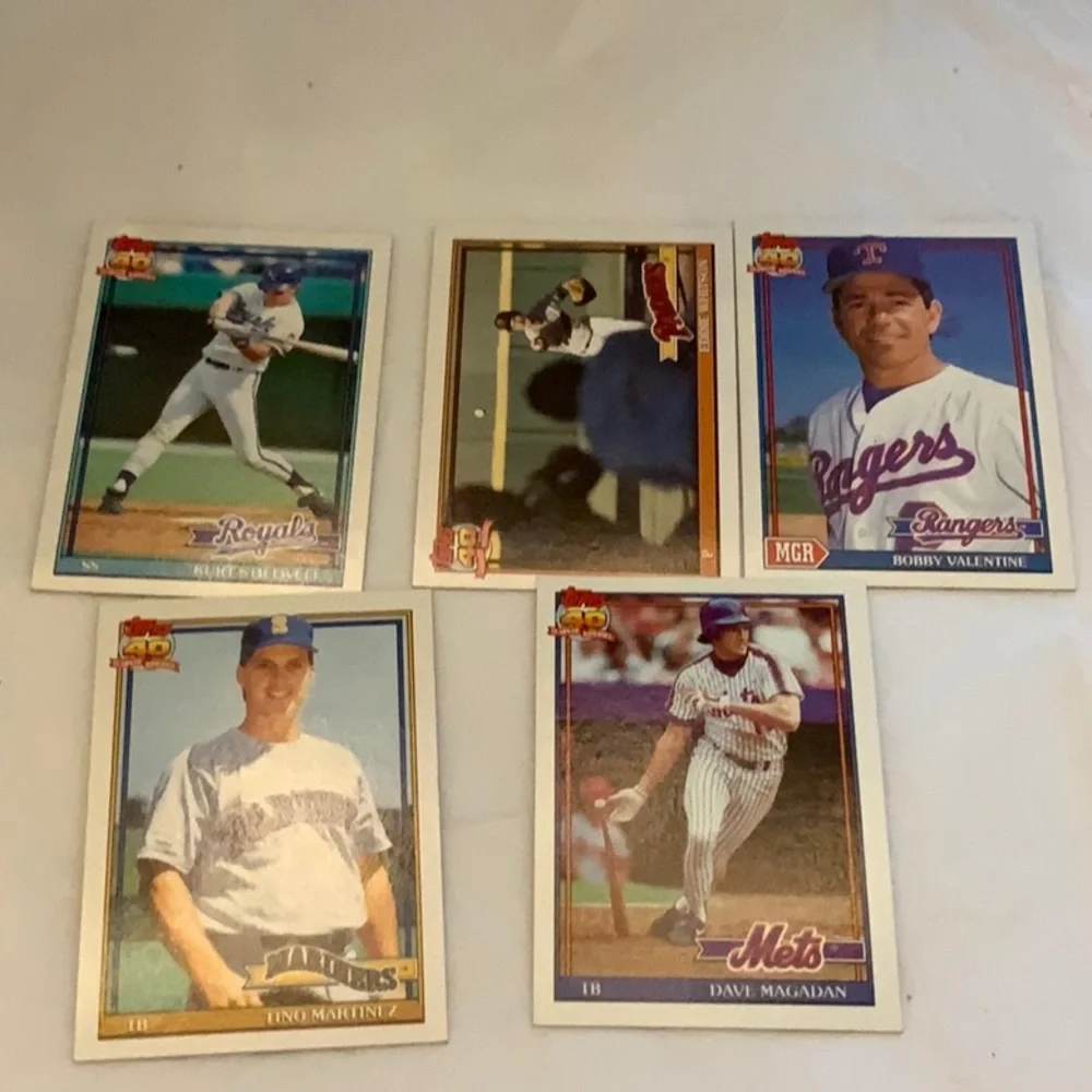Bundle of Baseball Cards Lot 75